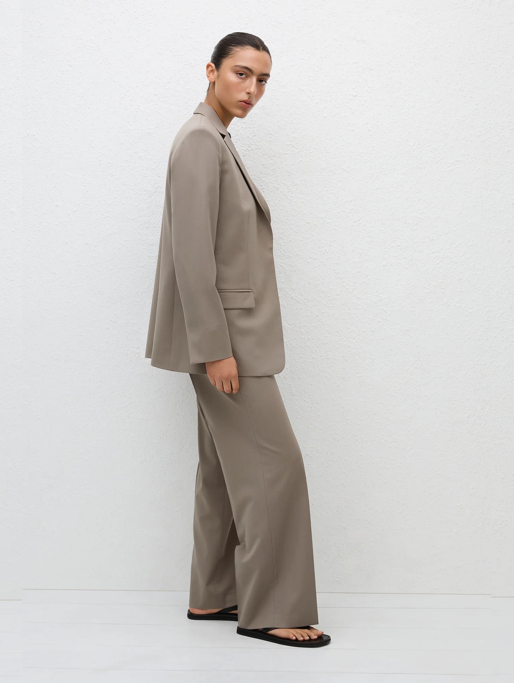 Relaxed Tailored Blazer in Taupe