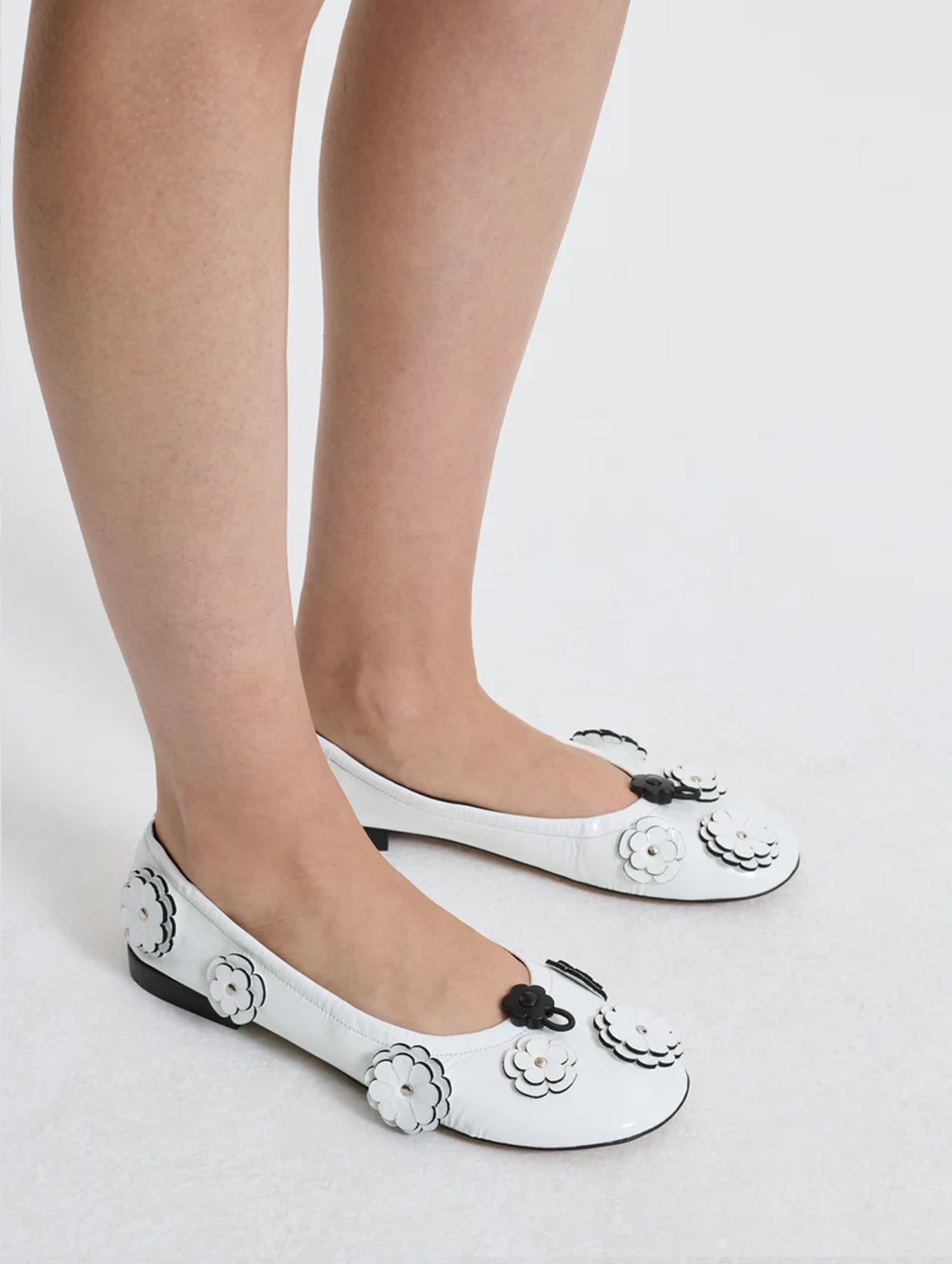 Brielle Flat in White Leather