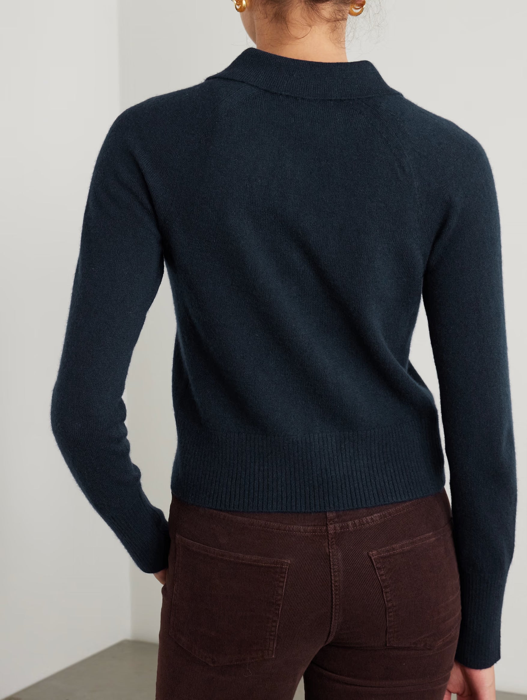 Cheshire Cashmere Cardigan in Navy