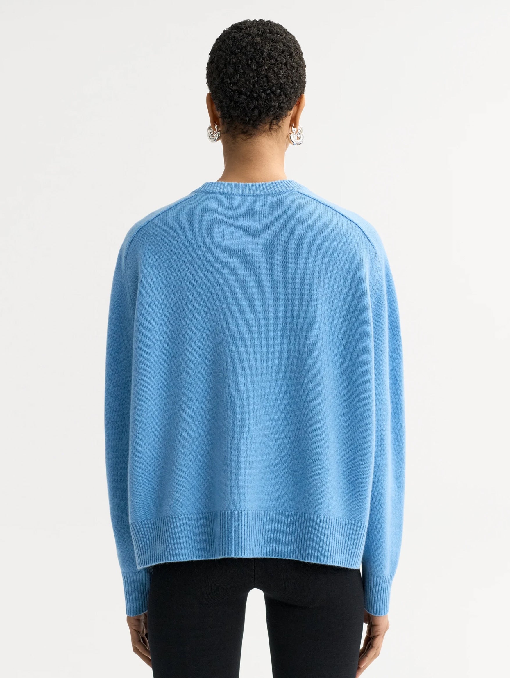 Boyfriend Cashmere Crewneck Sweater in Azure