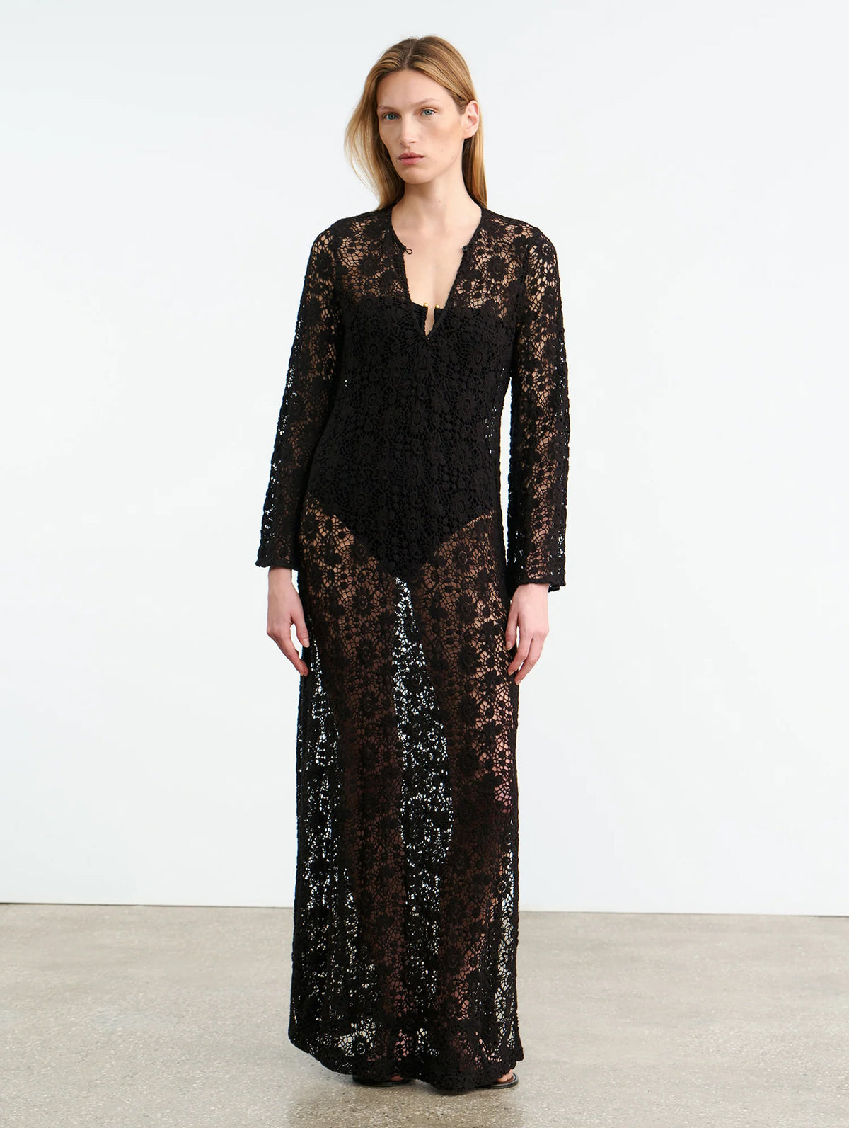 Della Dress in Black