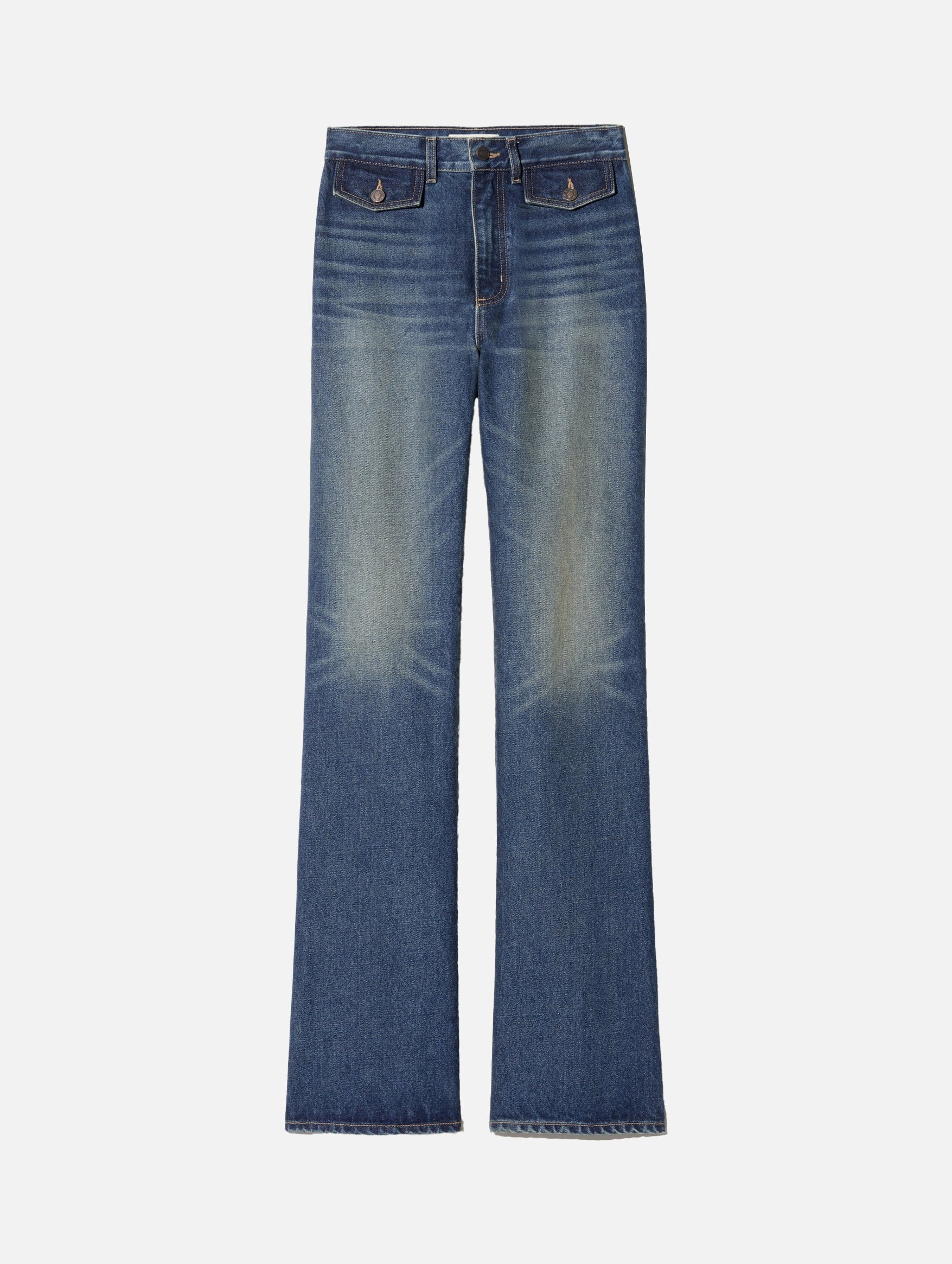 Edira Jean in Simon Wash