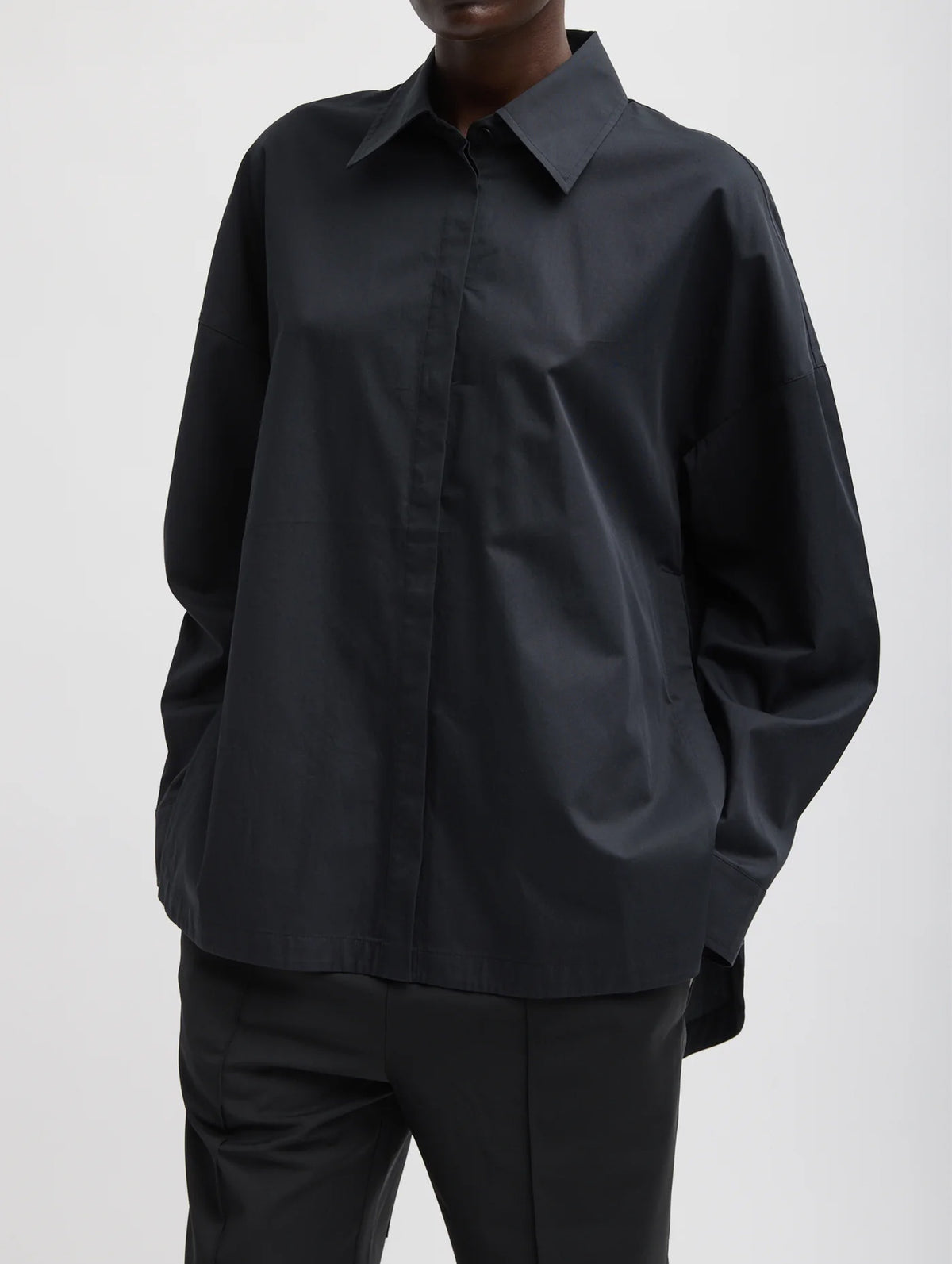 Gabe Oversized Shirt in Black