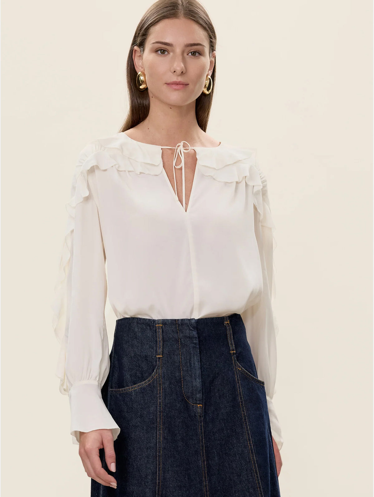 Lilith Ruffle Blouse in Ivory