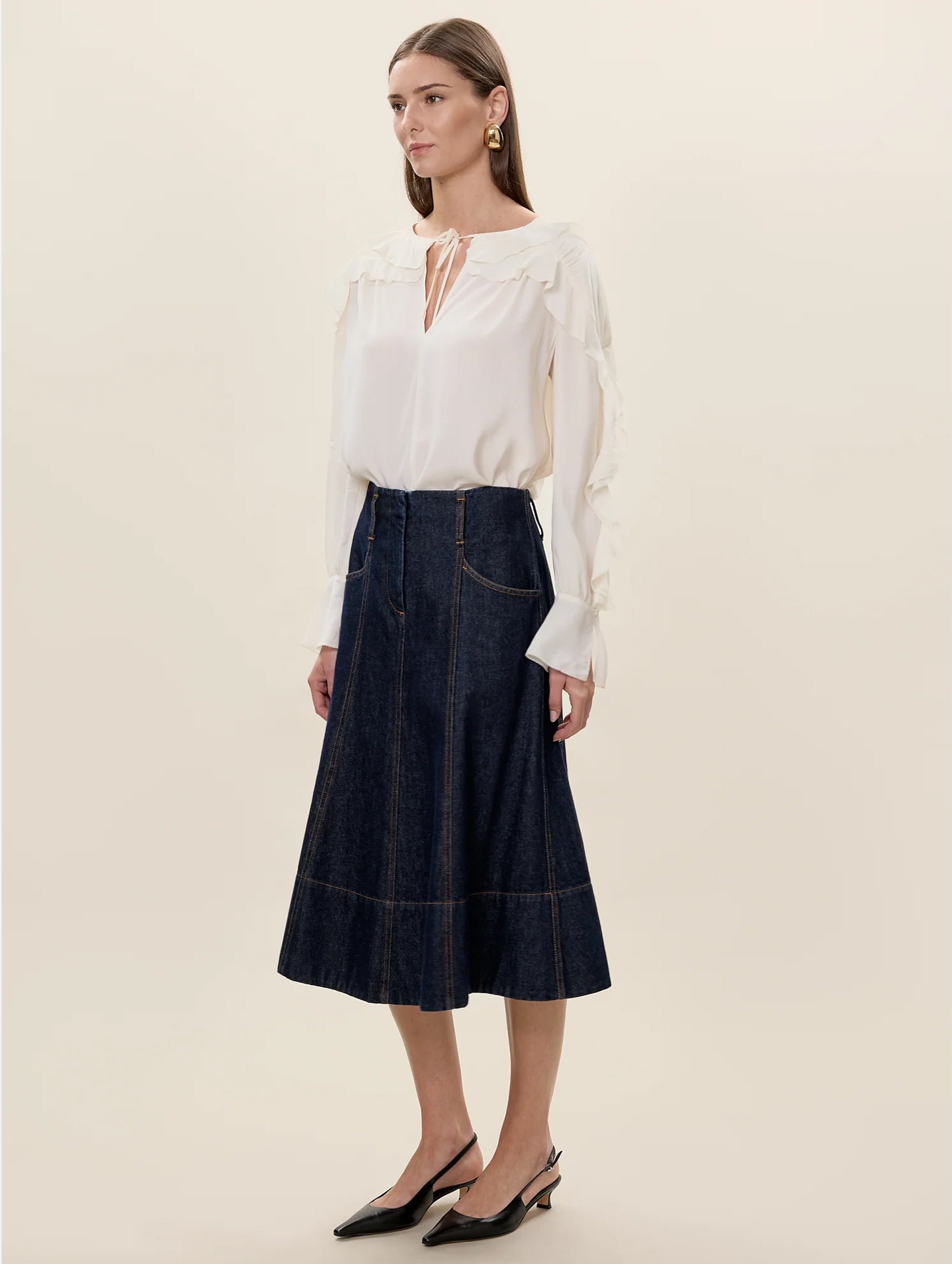 Lilith Ruffle Blouse in Ivory