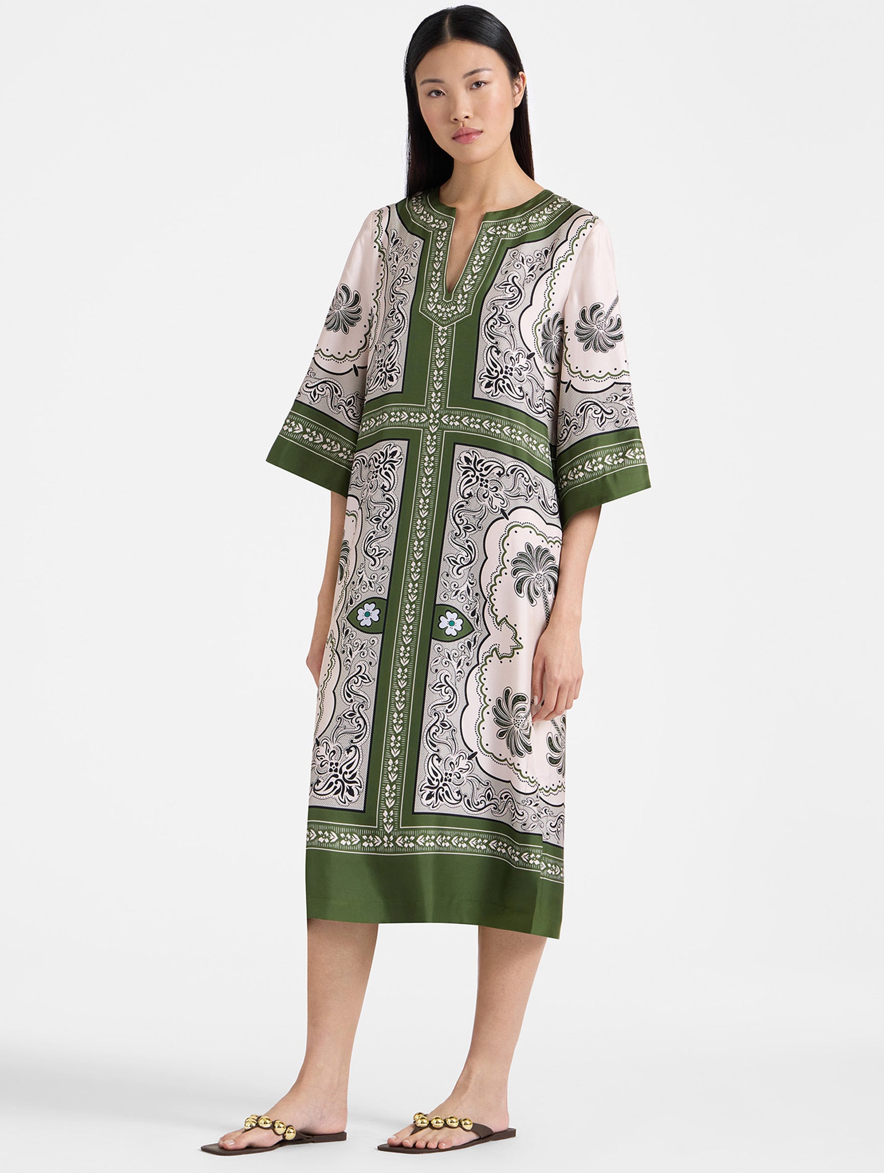 The Silk Kaftan In Mirage Placée Green