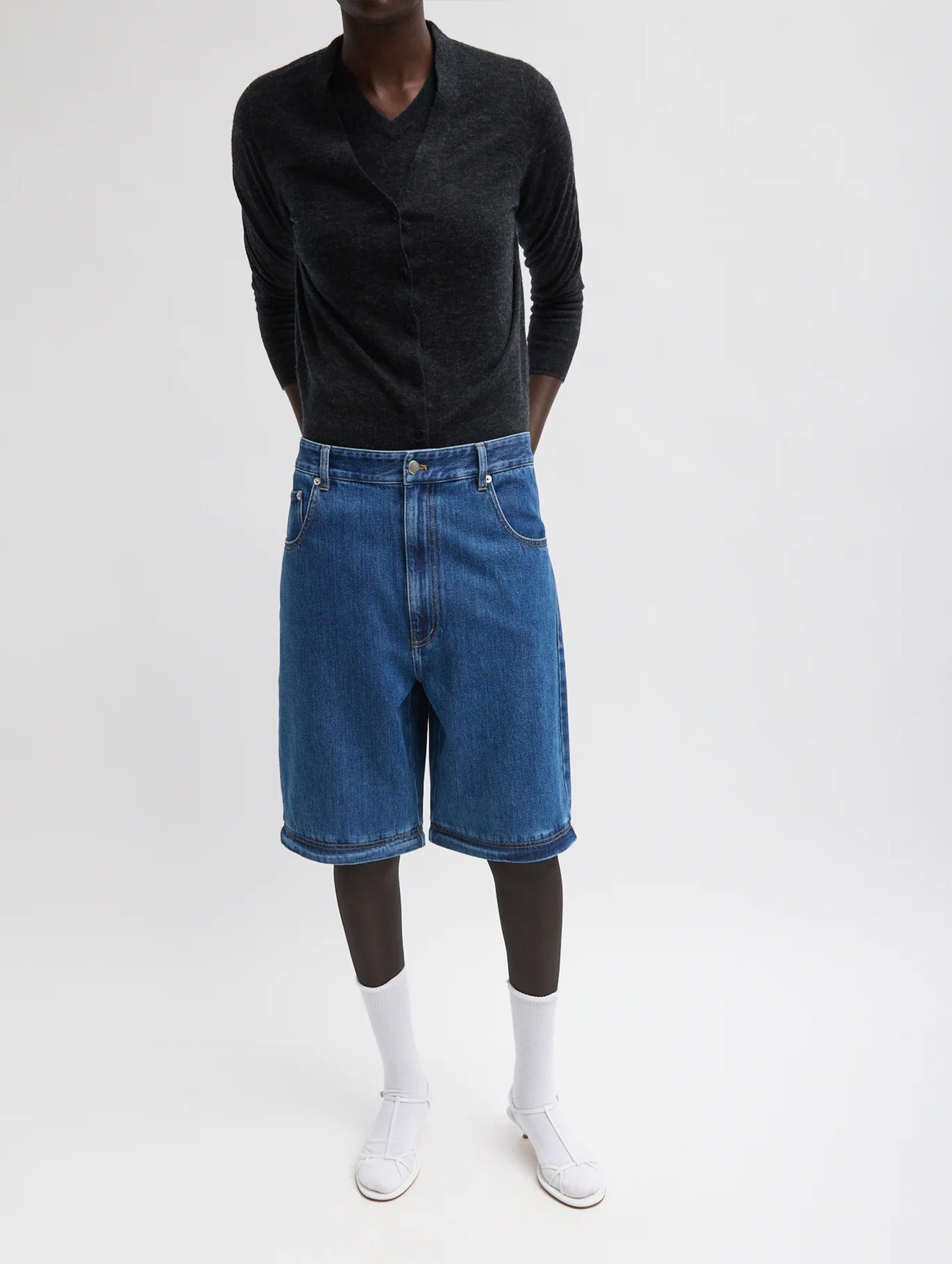 Lars Denim Regular Convertible Zip Jean in Classic Blue