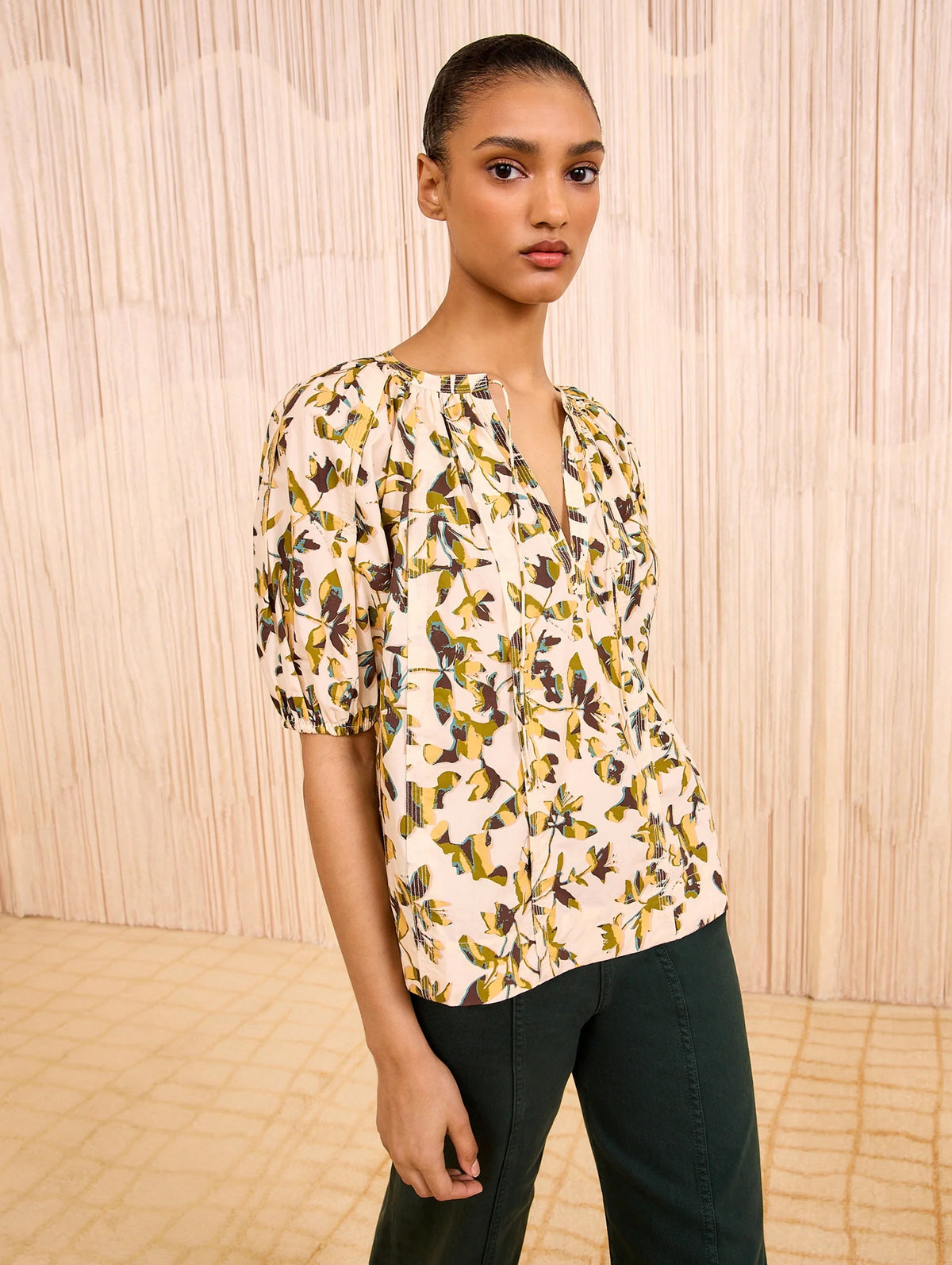Loli Short Sleeve Blouse in Lucent