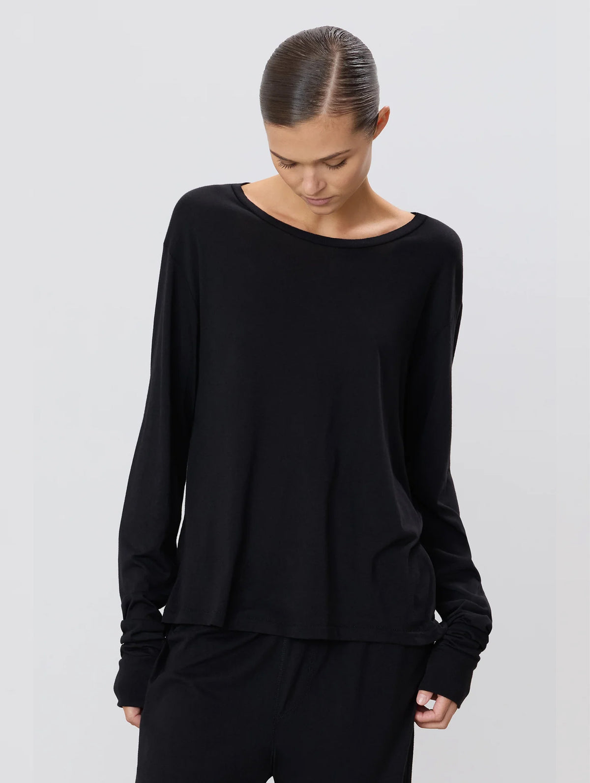 Long Sleeve Boyfriend T-Shirt in Black