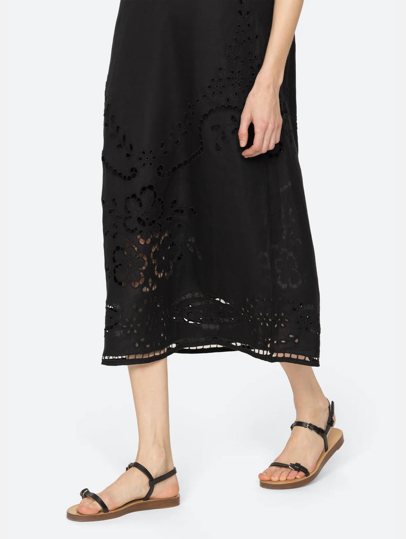 Lula Embroidery Midi Dress in Black
