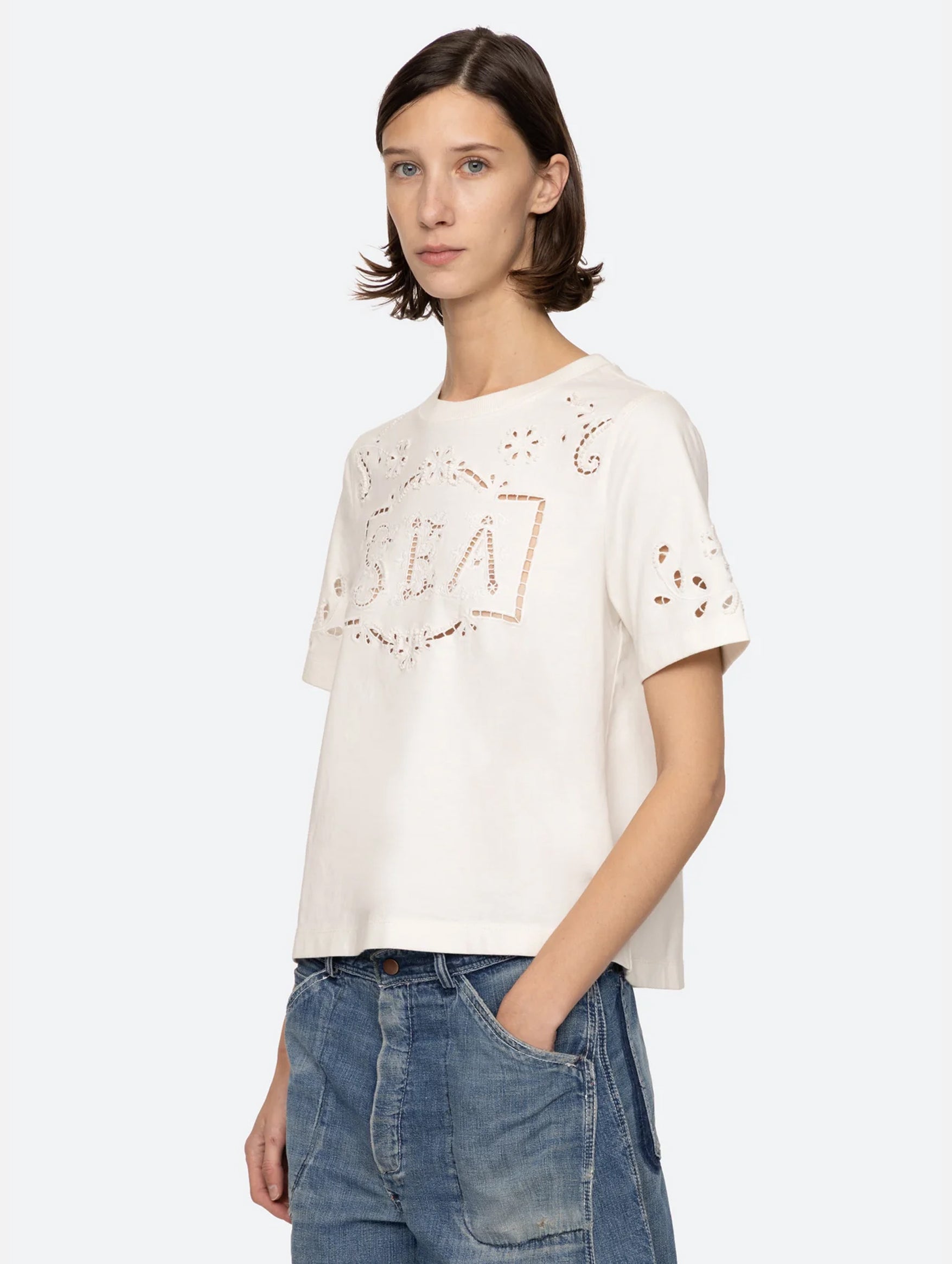 Marie Embroidery T-Shirt in White