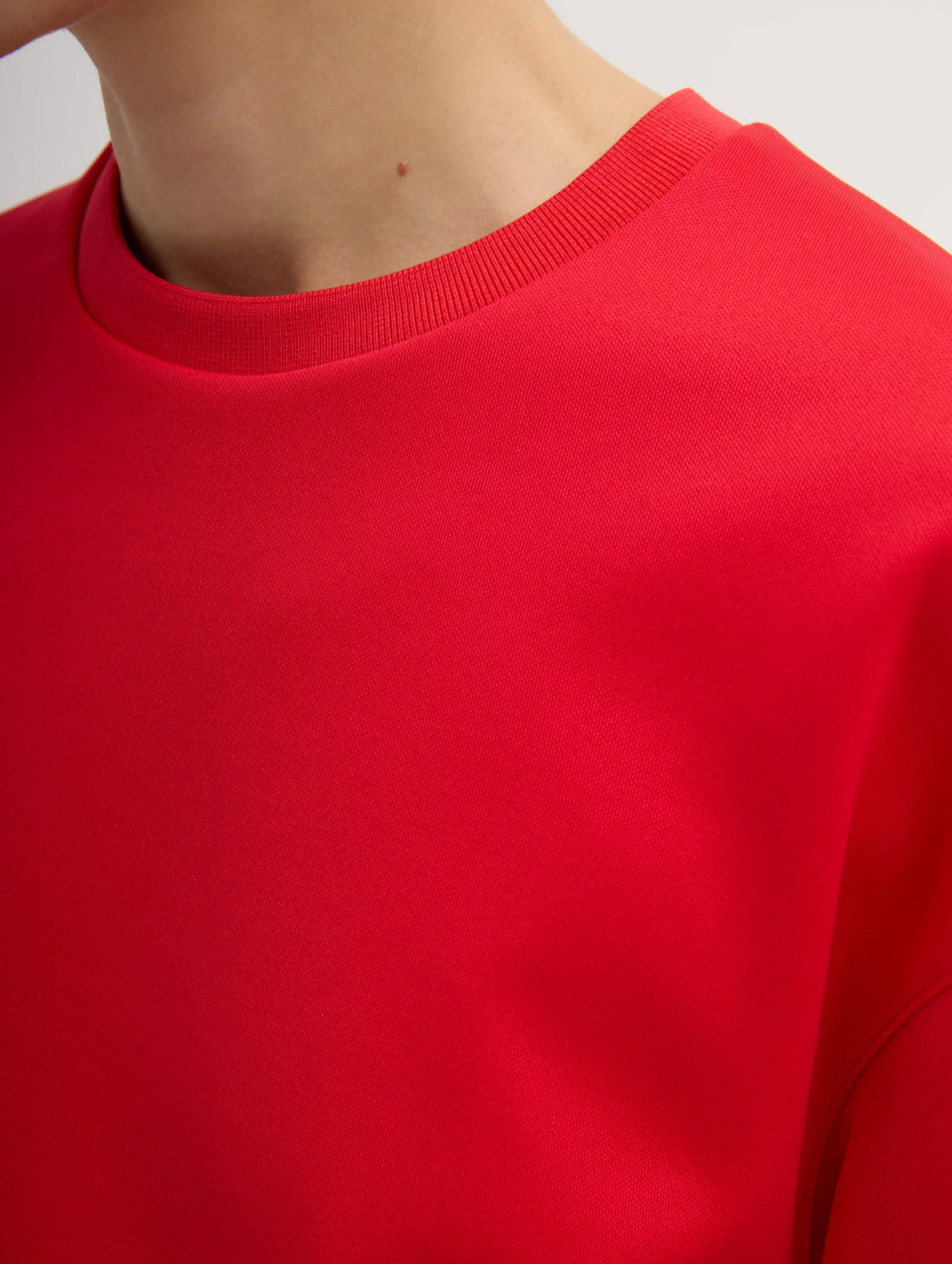 Active Knit Easy T-shirt in Red
