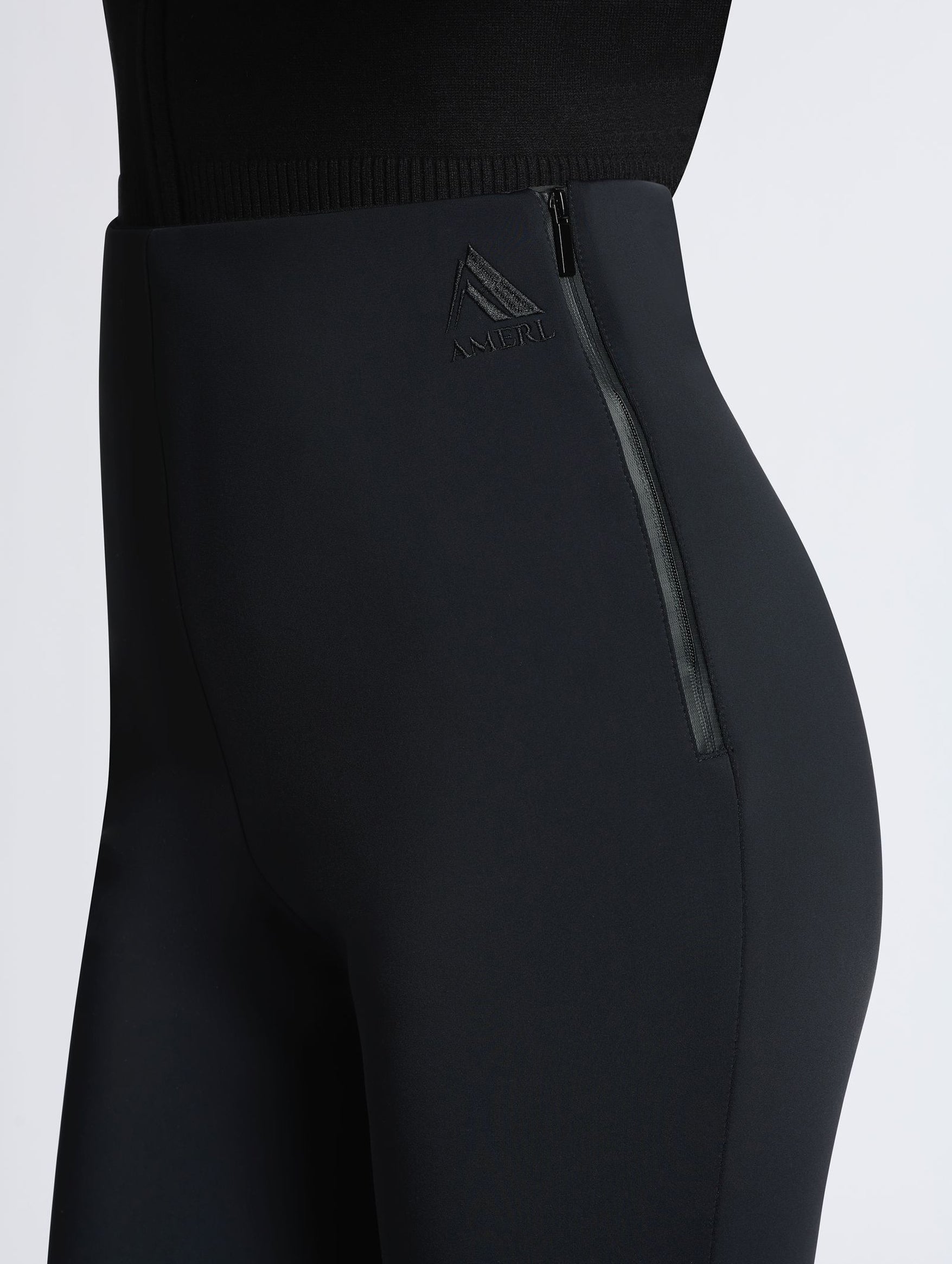 Roxy Pant in Black
