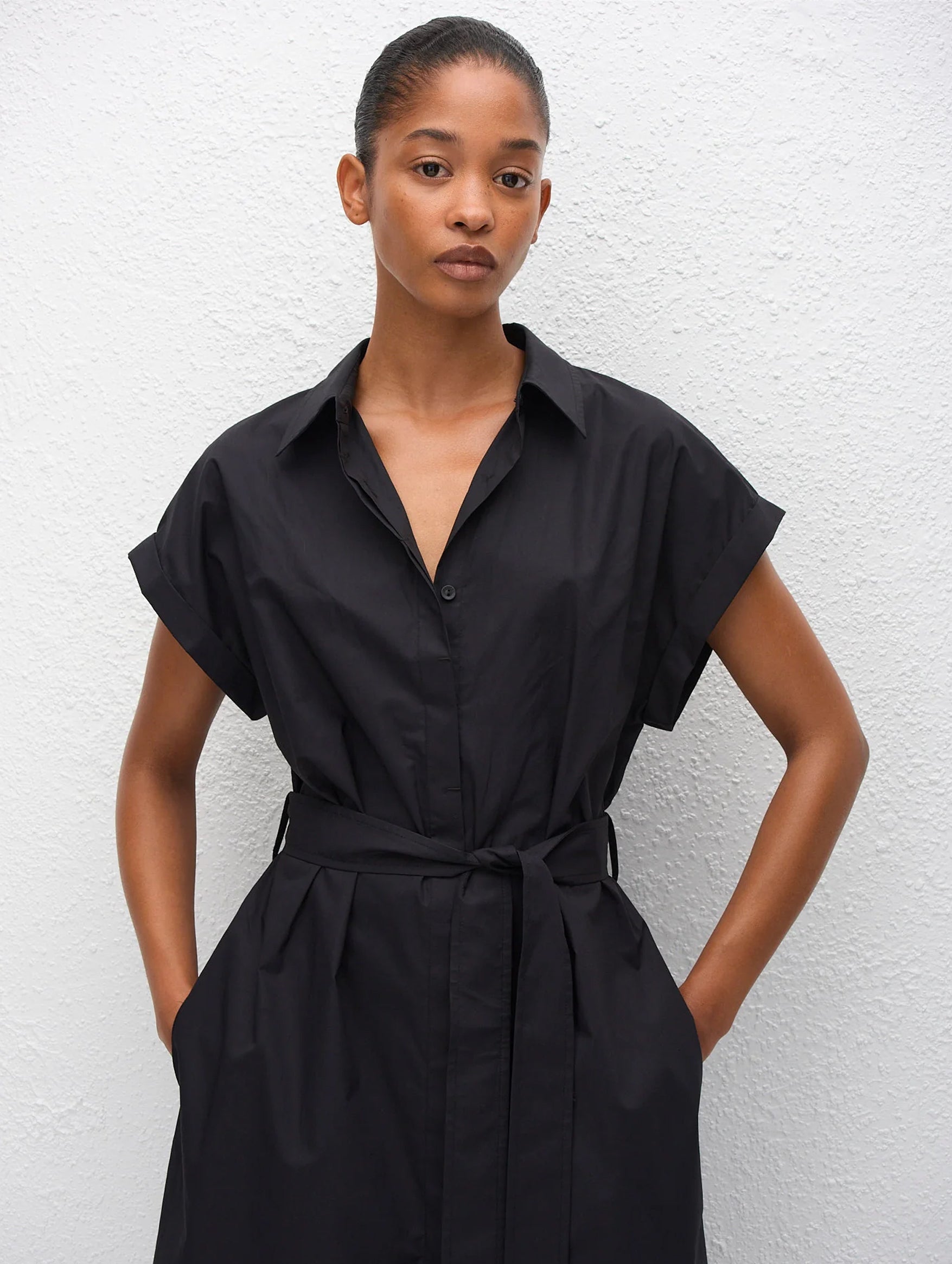Sleeveless Shirt Dress in Black