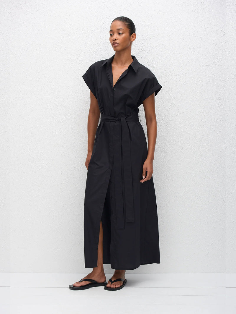 Sleeveless Shirt Dress in Black