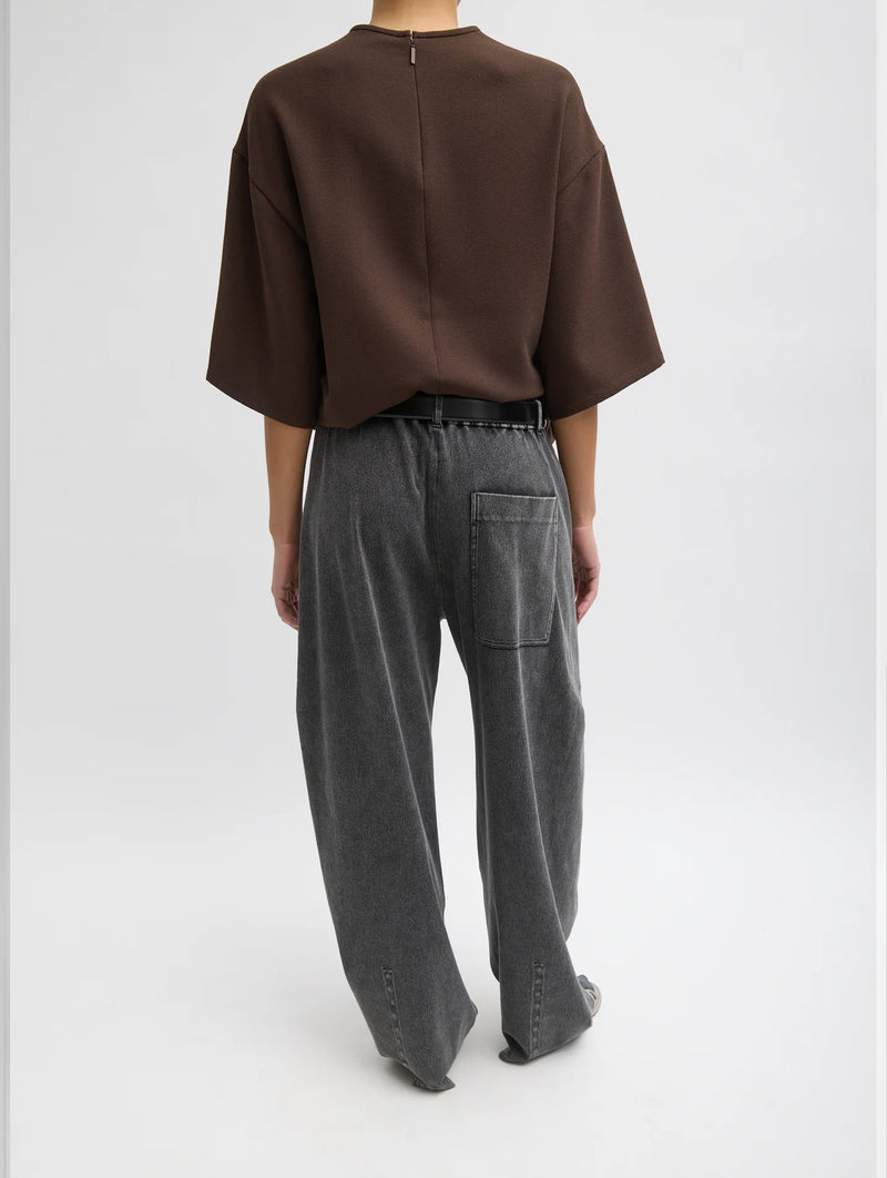 Stretch Denim Knit Short Winslow Pant in Black