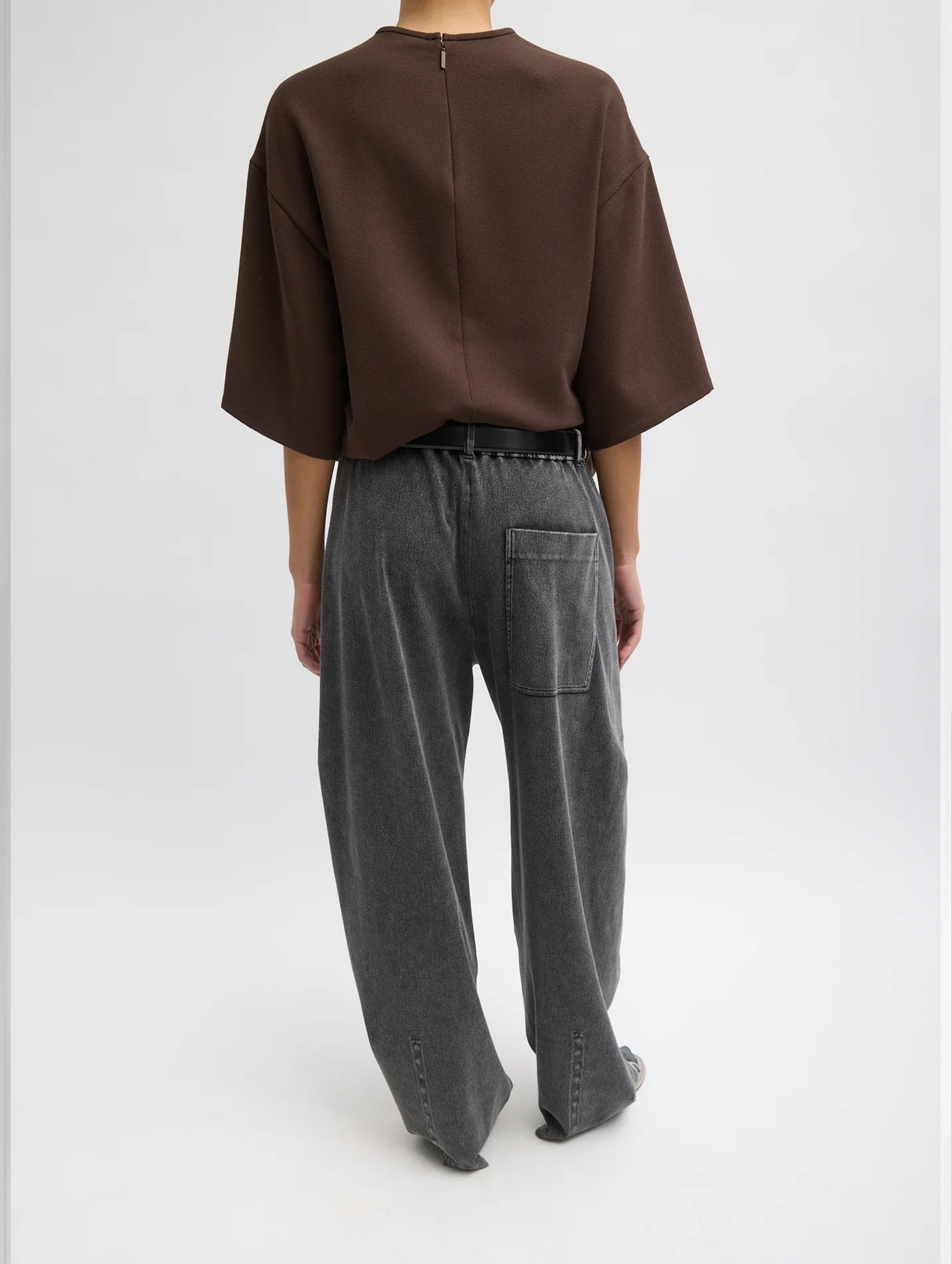 Stretch Denim Knit Regular Winslow Pant in Black