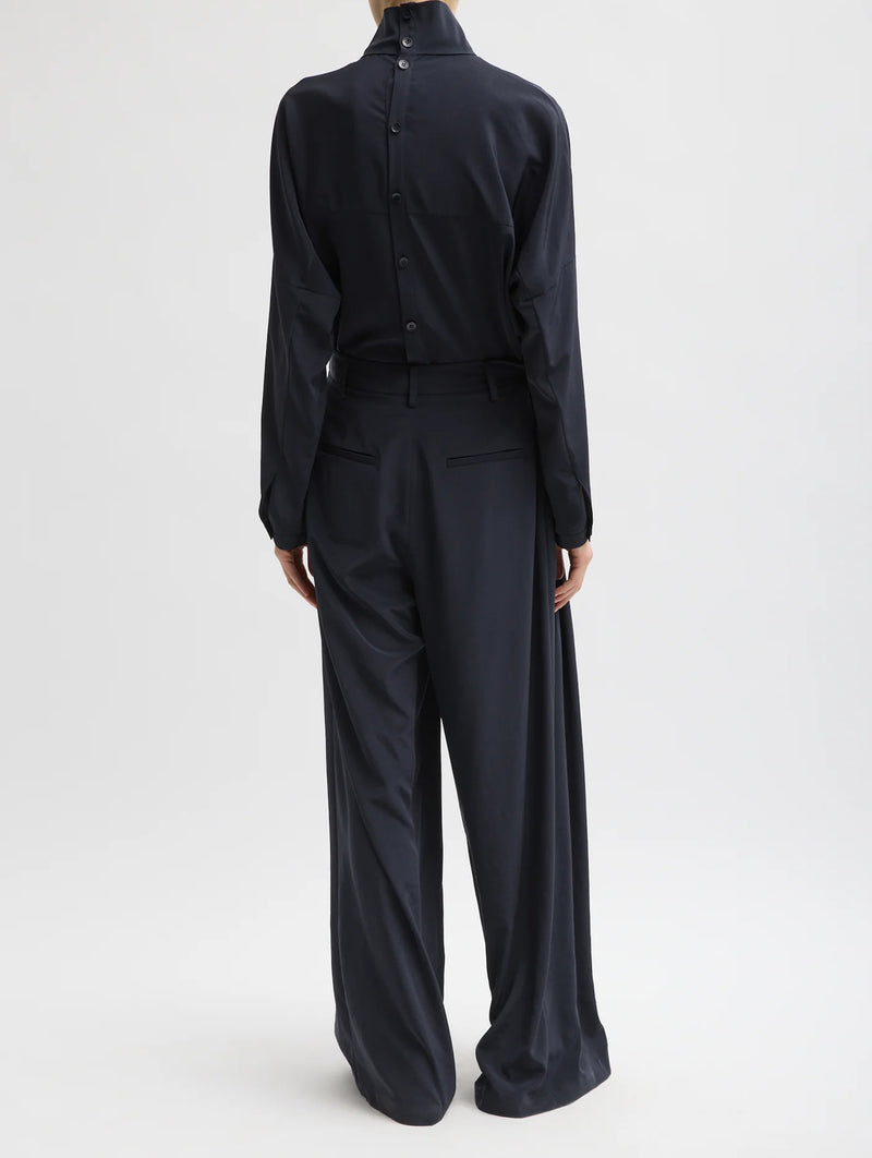 Relaxed Suiting Triple Pleat Pant in Navy