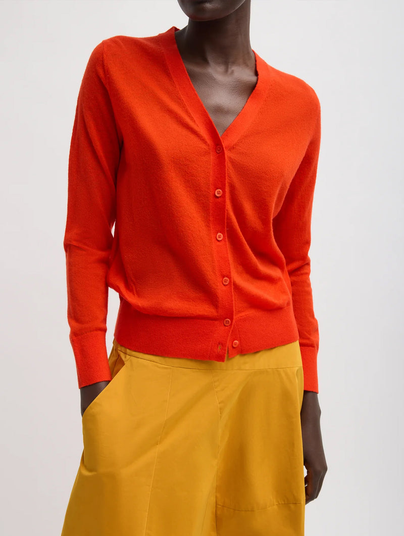 Skinlike Mercerized Wool V Neck Shrunken Cardigan in Red