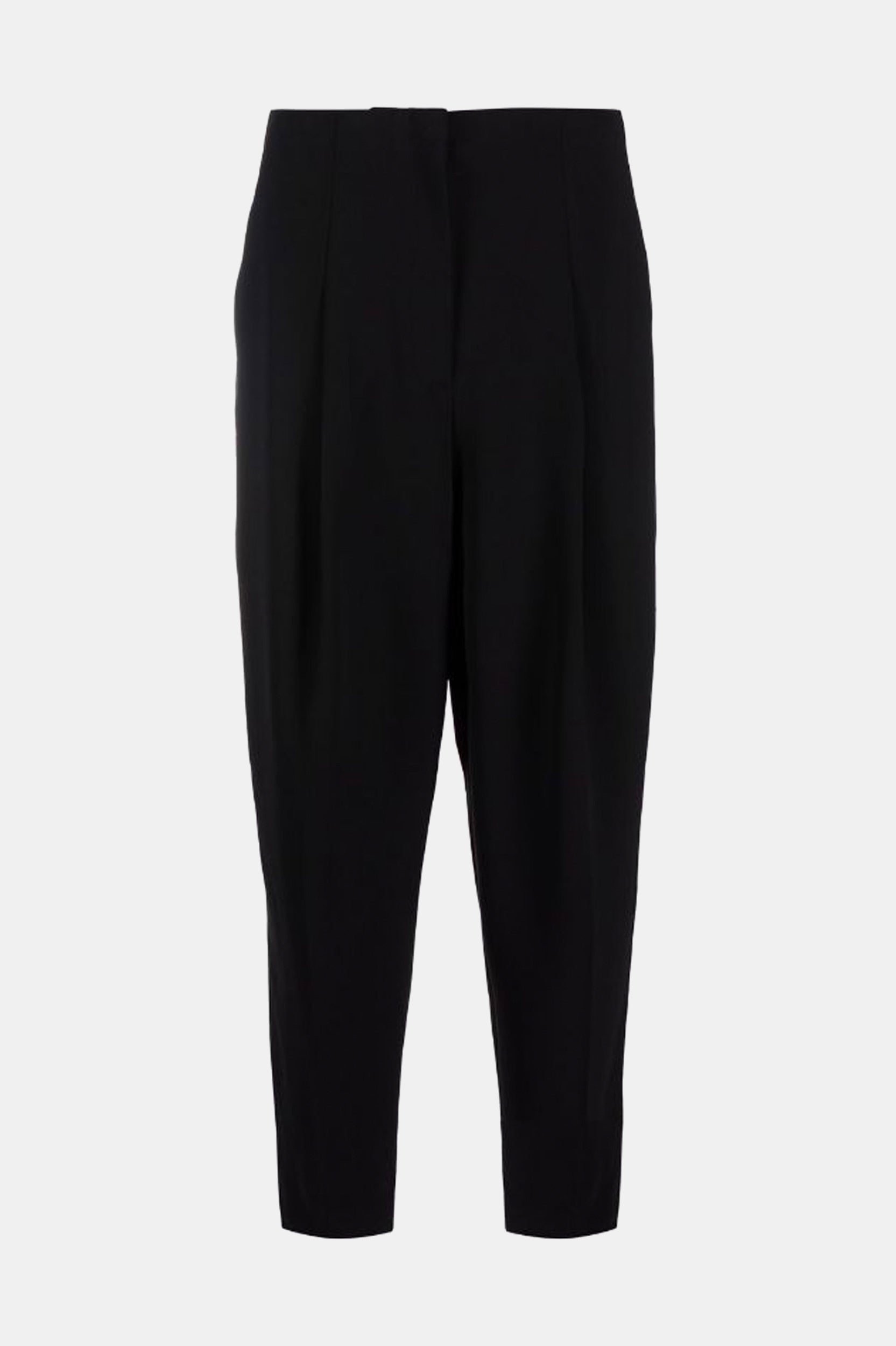 Carrot Crepe Pant in Black