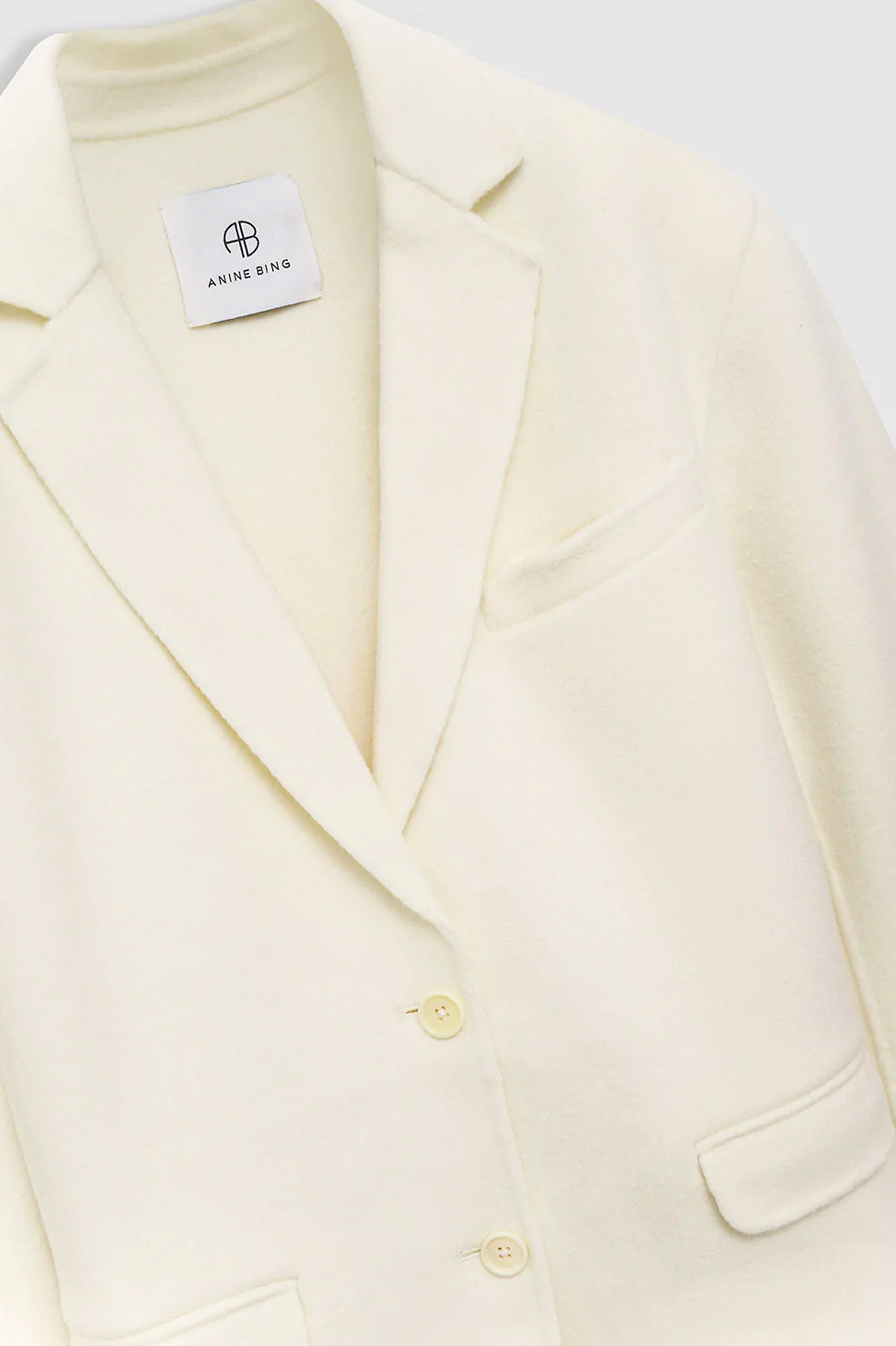 Quinn Blazer in White Cashmere Blend