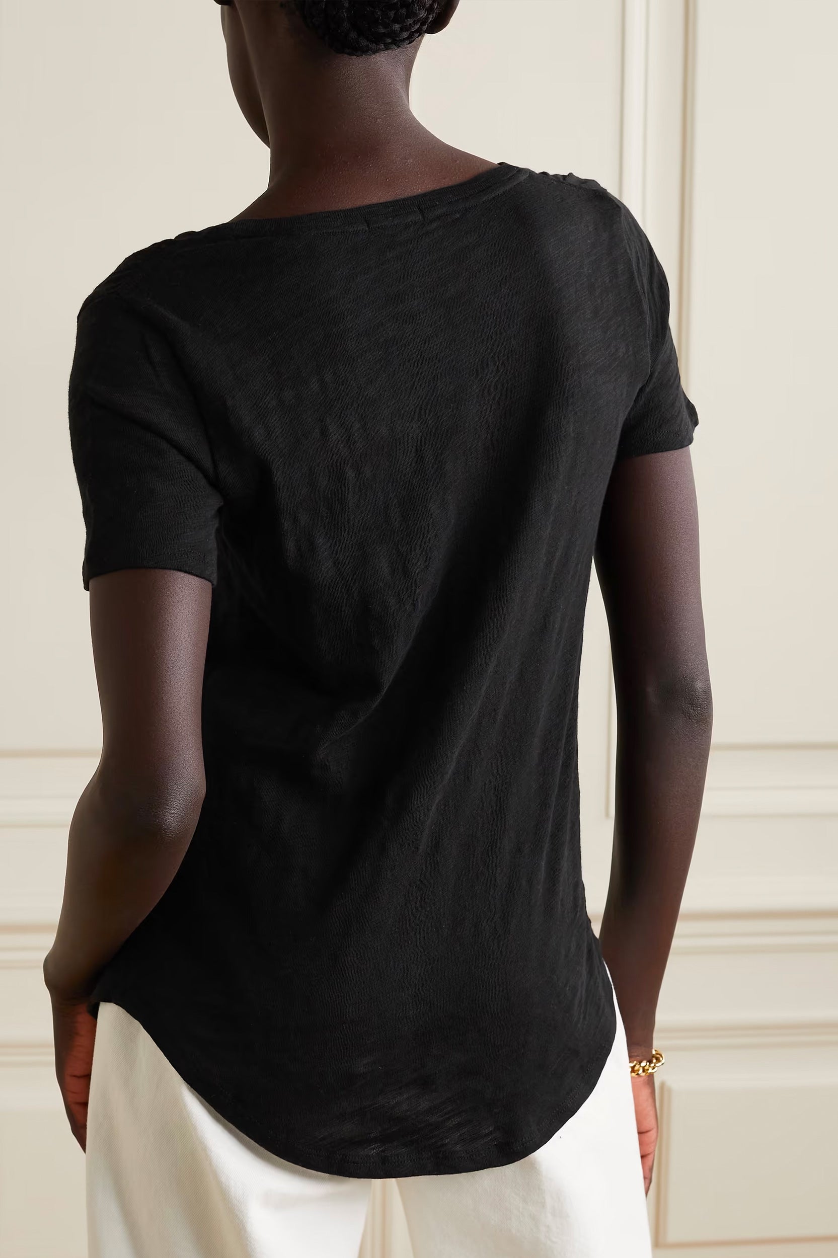 Slub Jersey Classic V-Neck Tee in Black