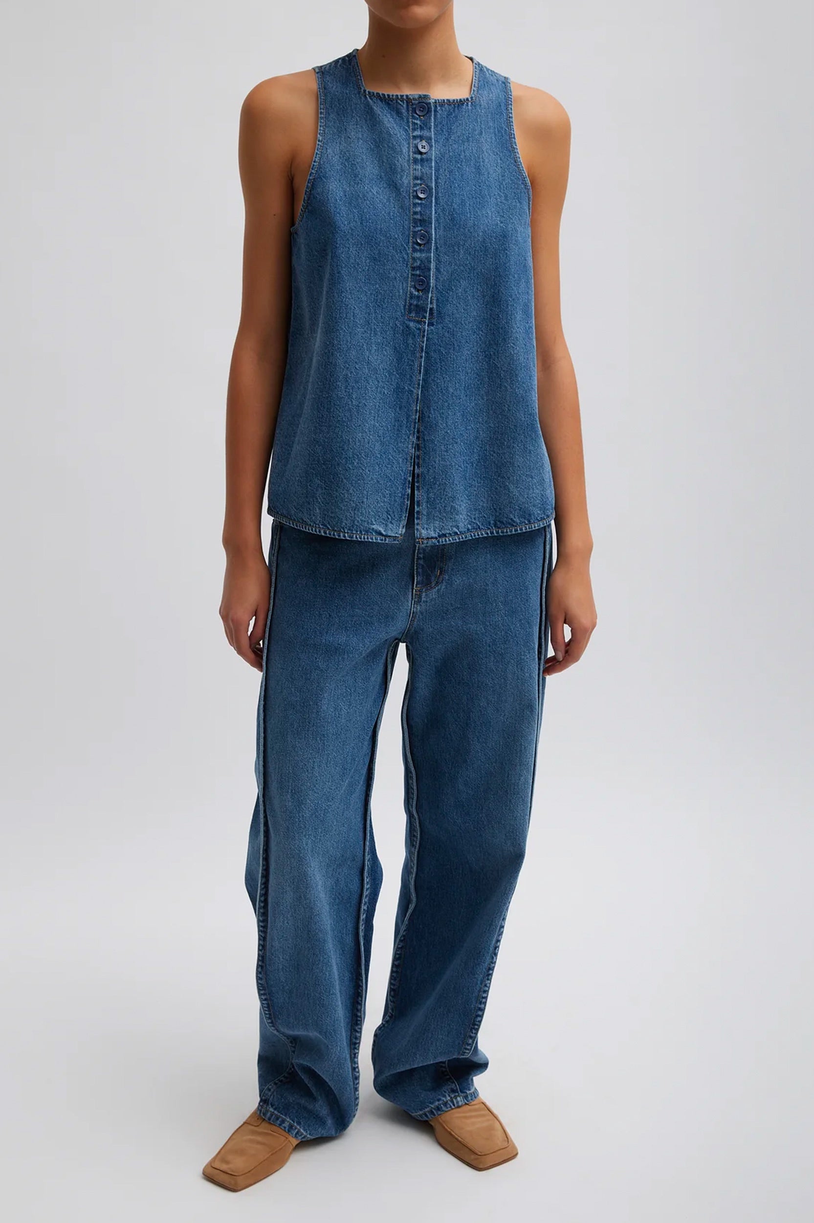 Spring Denim Tuck Jean in Classic Blue - Regular